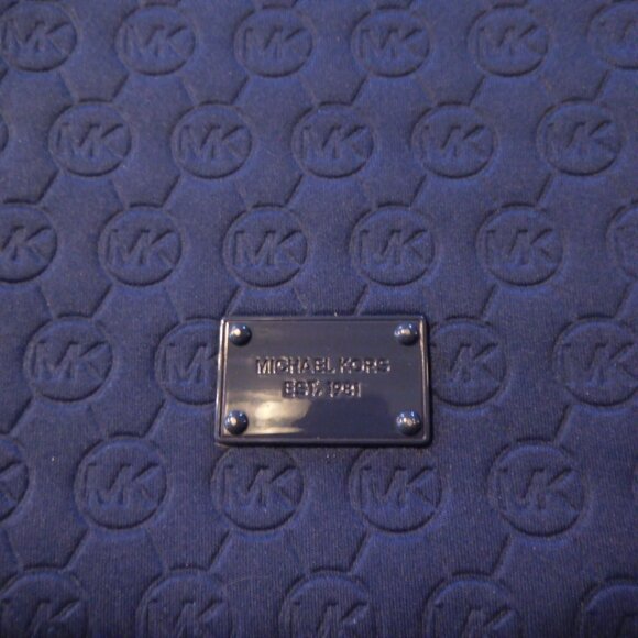 MICHAEL KORS Blue tablet case - Picture 2 of 3